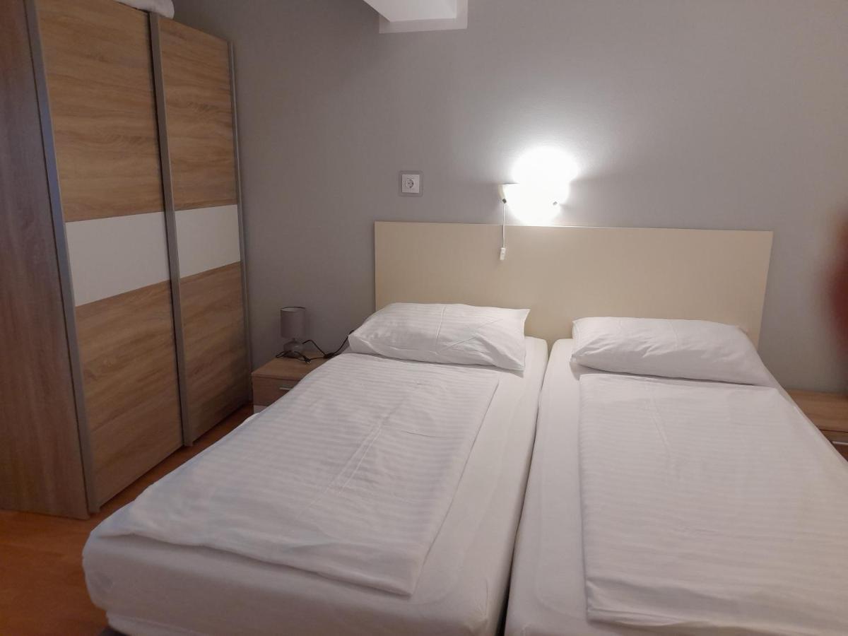 Apartments Dragica Poreč Buitenkant foto