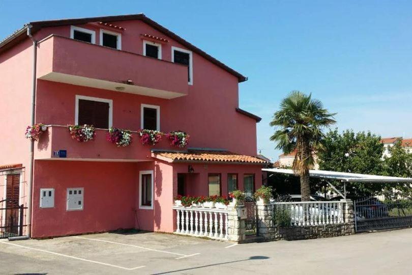 Apartments Dragica Poreč Buitenkant foto